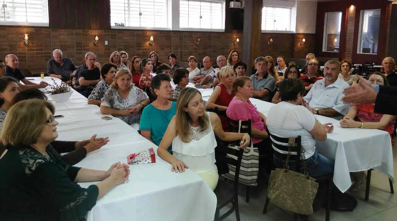 Em Ponta Grossa, café integra e informa sobre Funcef e Saúde Caixa