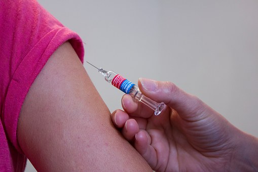 Vacinação contra a gripe na AEA-PR