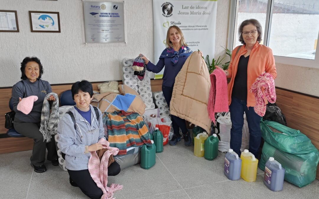 Oficina Solidária entrega doações a Lar de Idosos